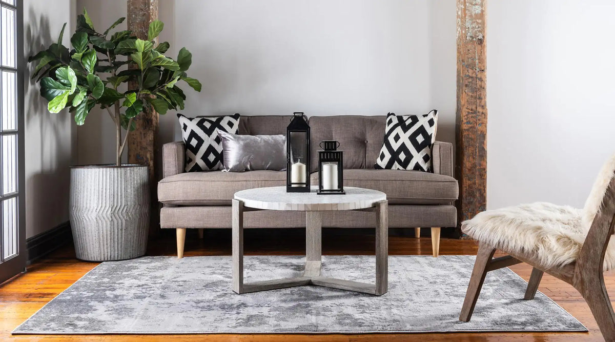 Rechteck Teppich Metropolis in Hellgrau von Hadorn™ - Lifestyle Image