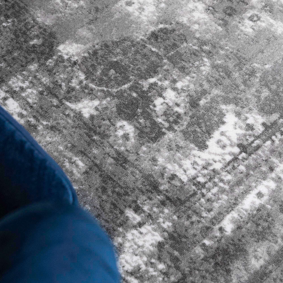 Läufer Teppich Monaco in Grau von Hadorn™ - Lifestyle Image