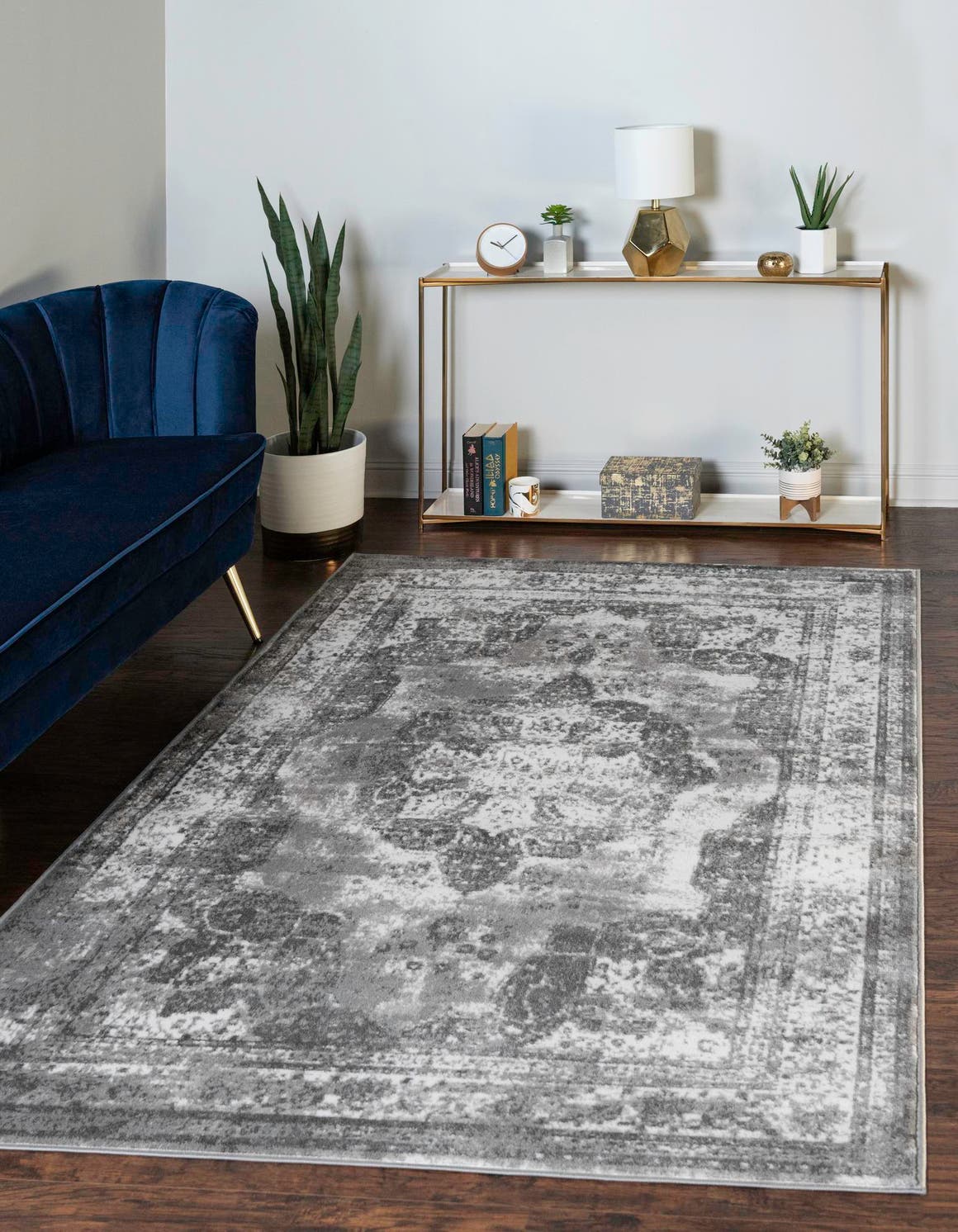 Rechteck Teppich Monaco in Grau von Hadorn™ - Lifestyle Image