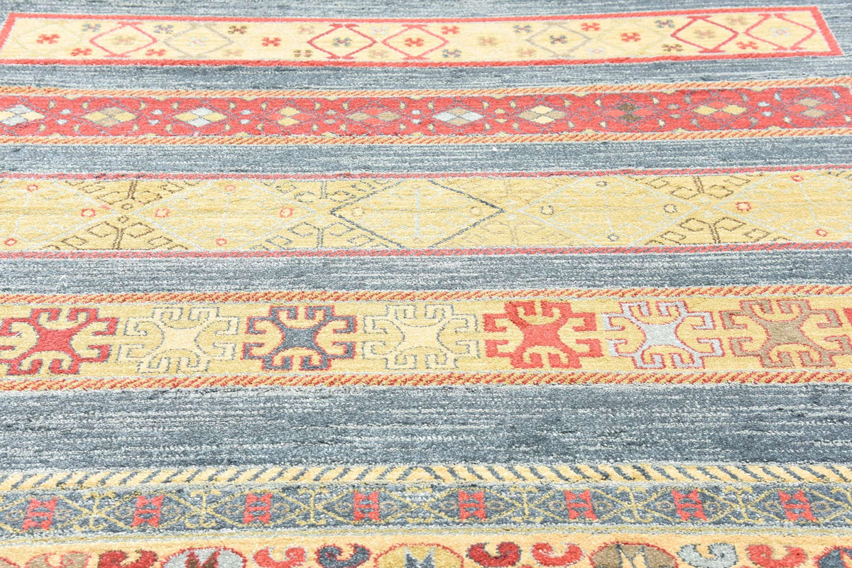 Quadratisch Teppich Kashkuli Gabbeh in Blau von Hadorn™ - Lifestyle Image