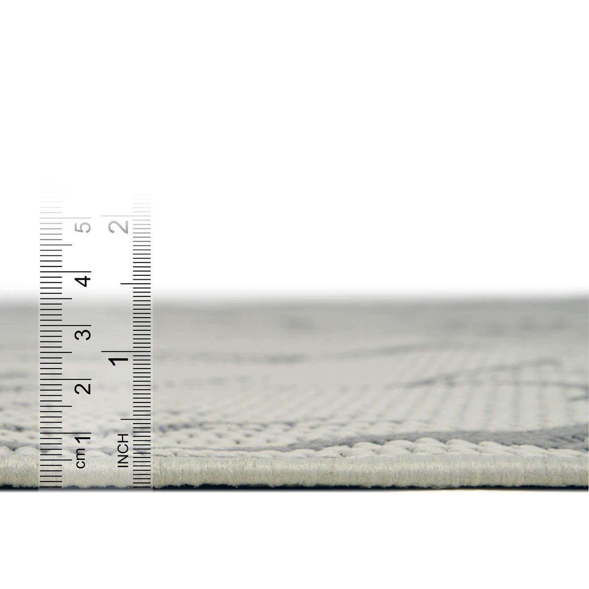 Rechteck Outdoor Teppich Outdoor Botanical in Hellgrau von Hadorn™ - Lifestyle Image