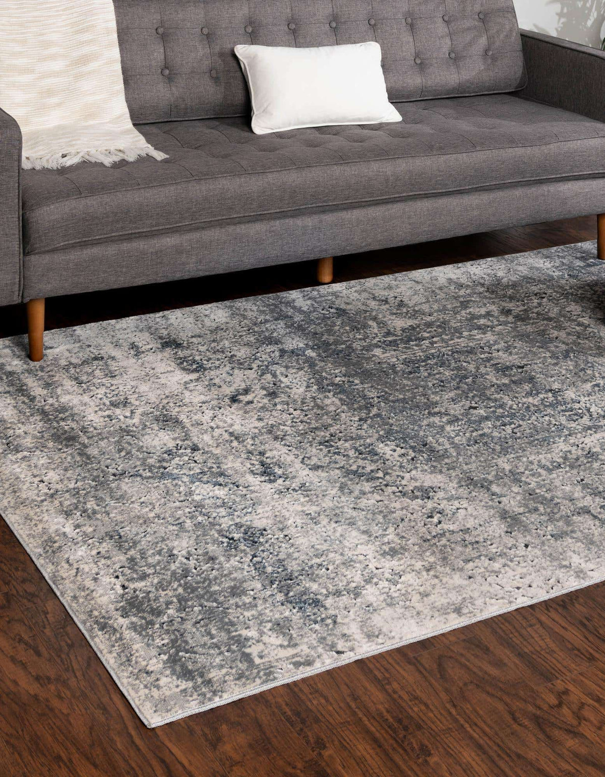Rechteck Teppich Villa in Grau von Hadorn™ - Lifestyle Image