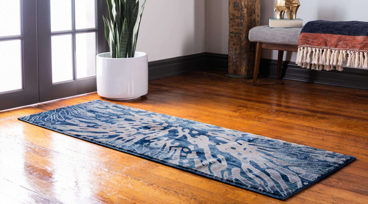 Läufer Teppich Ethereal in Blau von Hadorn™ - Lifestyle Image