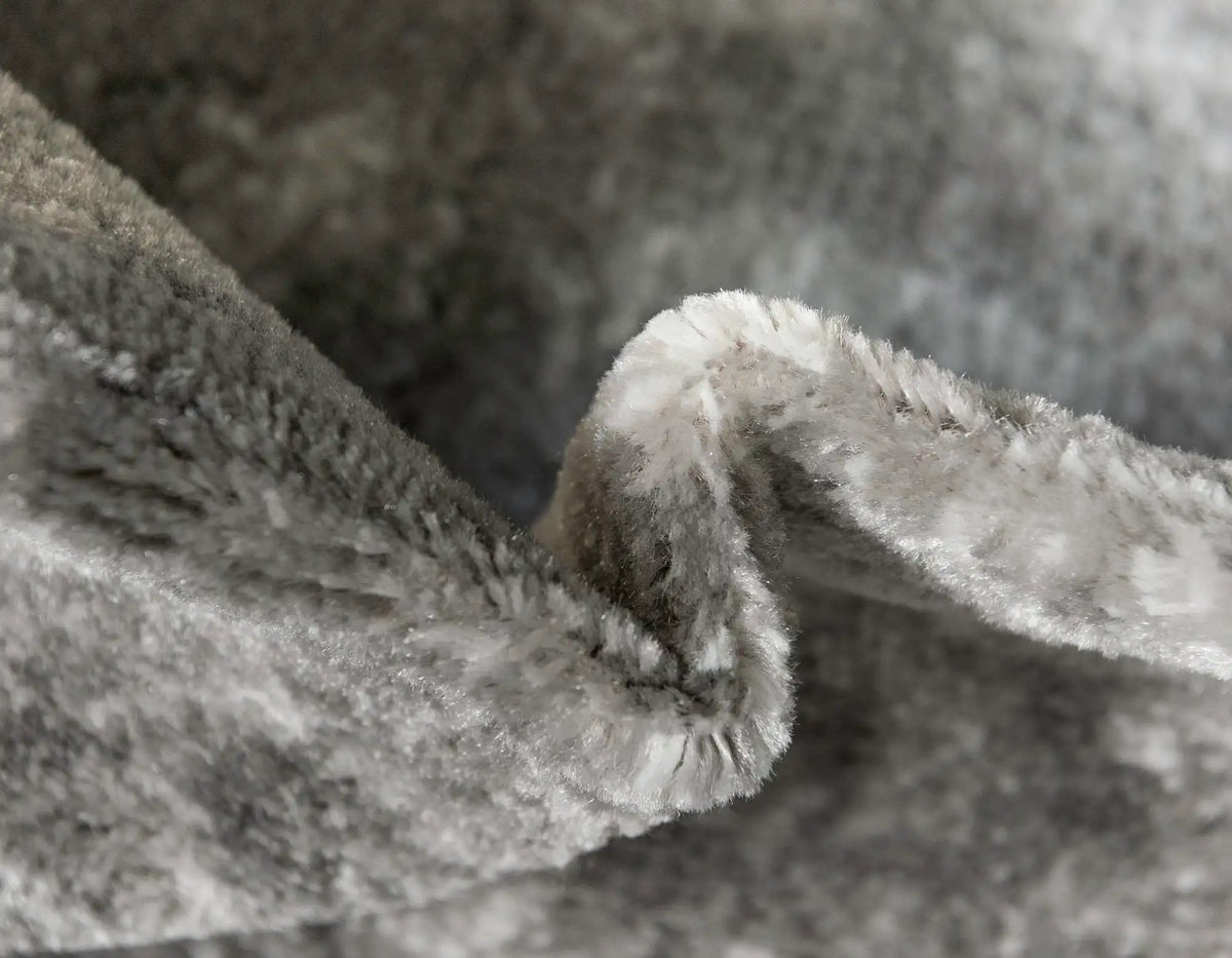 Rechteck Teppich Monaco in Dunkelgrau von Hadorn™ - Lifestyle Image
