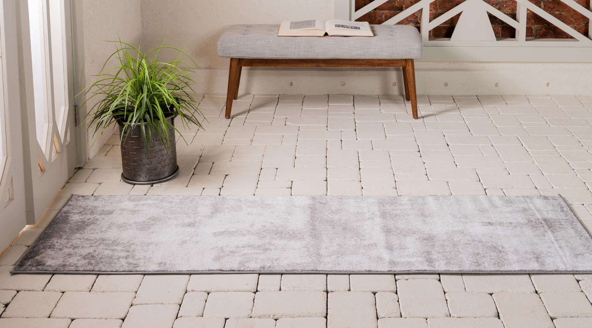 Läufer Teppich Monaco in Dunkelgrau von Hadorn™ - Lifestyle Image