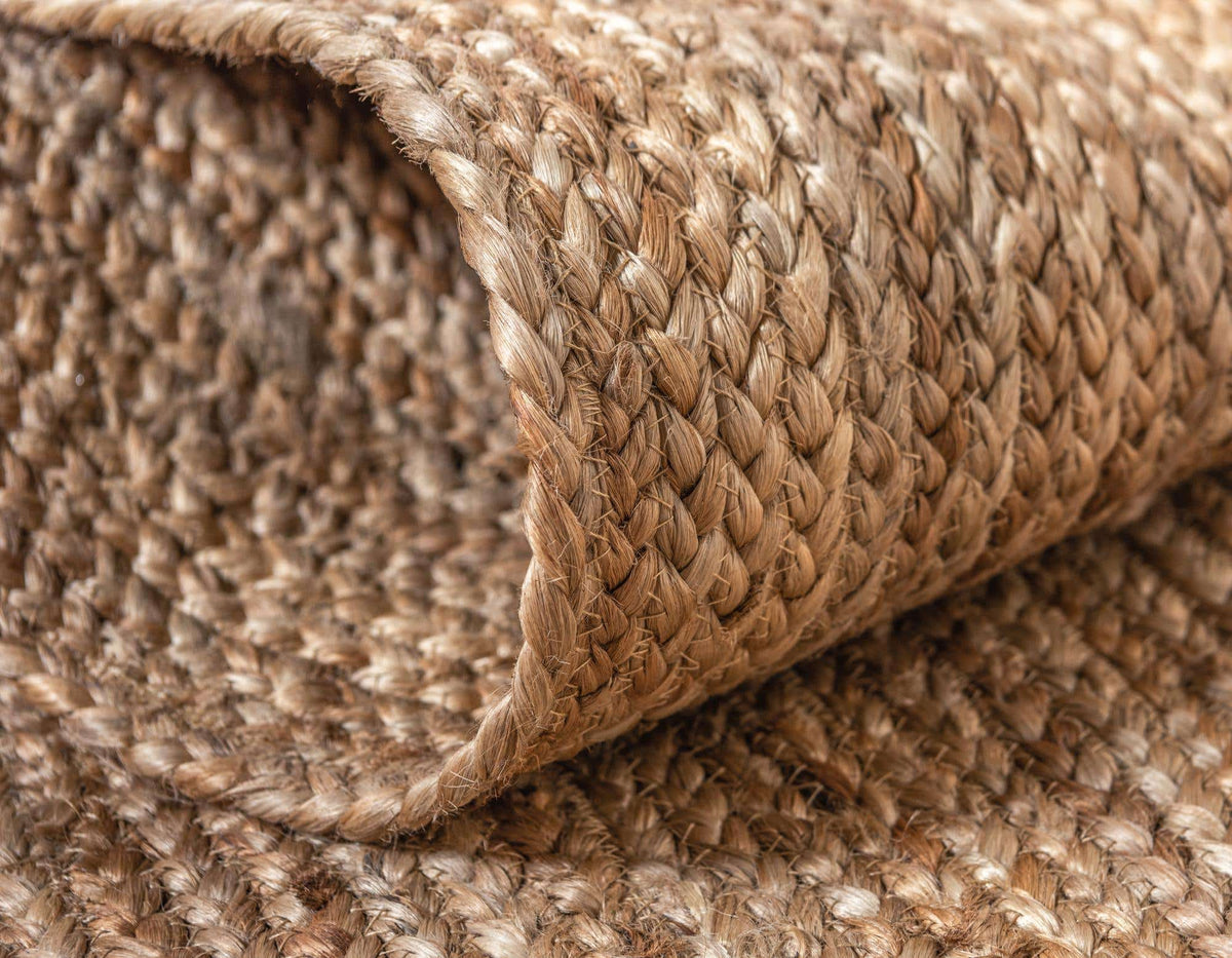Rechteck Teppich Braided Jute in Natürlich von Hadorn™ - Lifestyle Image