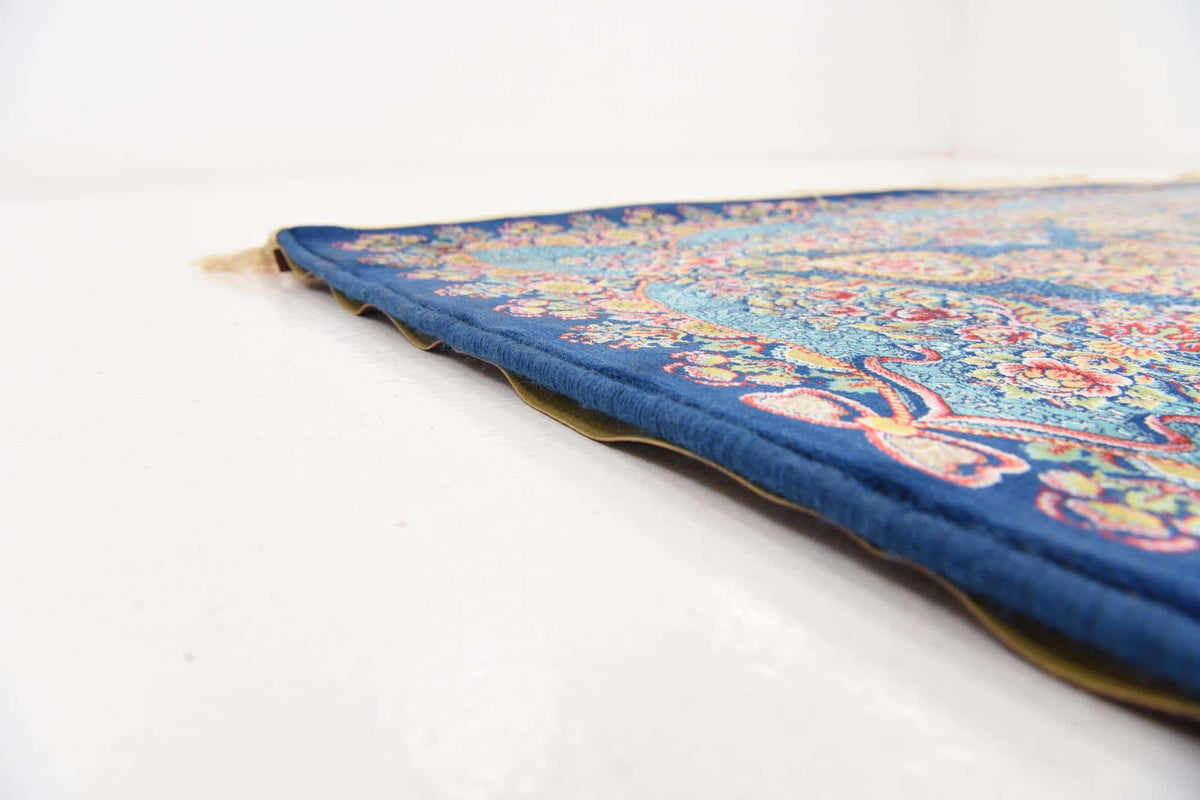 Rechteck Teppich Dynasty in Dunkelblau von Hadorn™ - Lifestyle Image