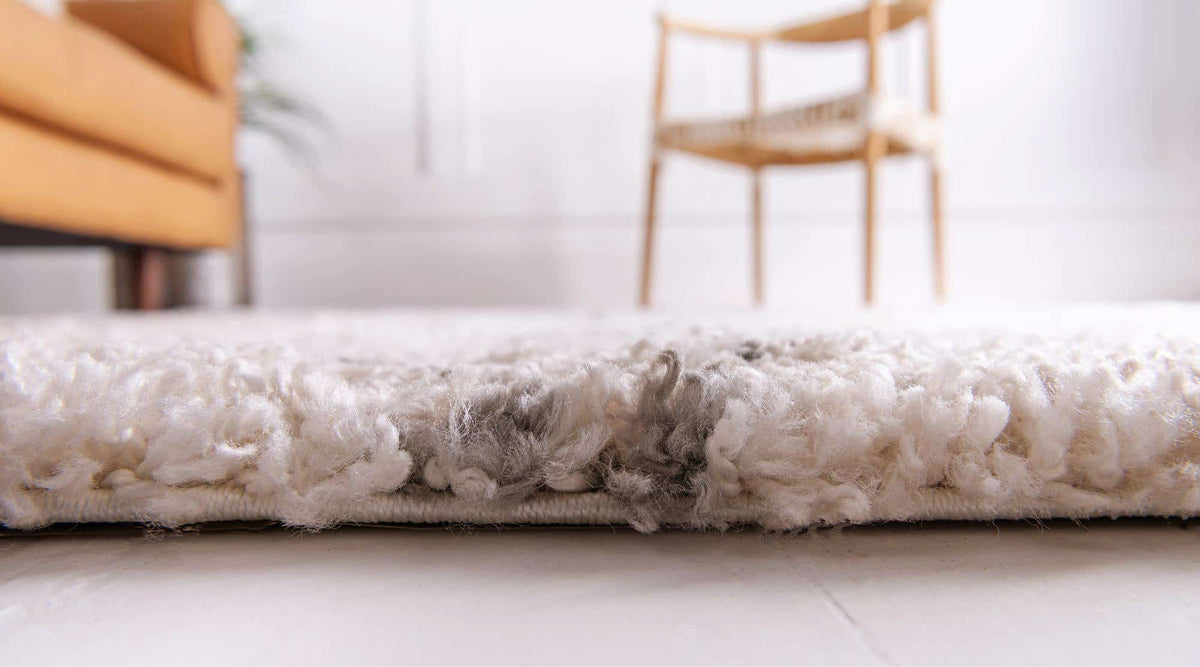 Rechteck Hochflorteppich Marrakesh Shag in Beige von Hadorn™ - Lifestyle Image