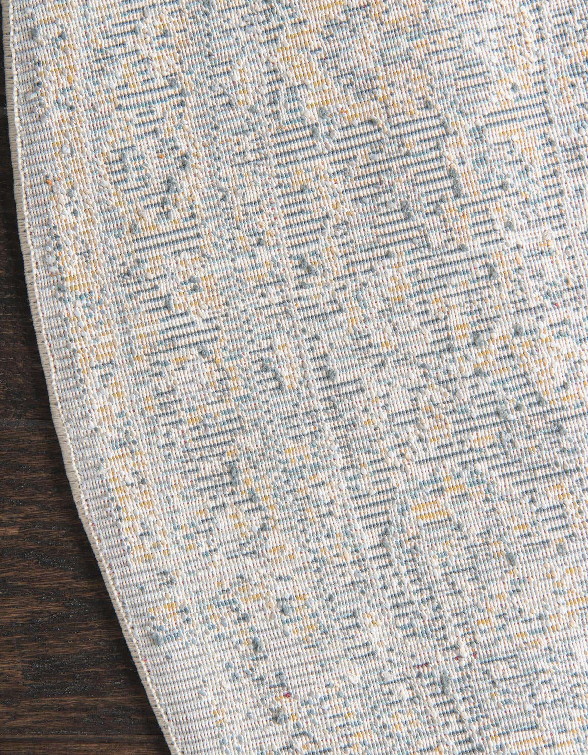 Rund Teppich Havana in Grau von Hadorn™ - Lifestyle Image