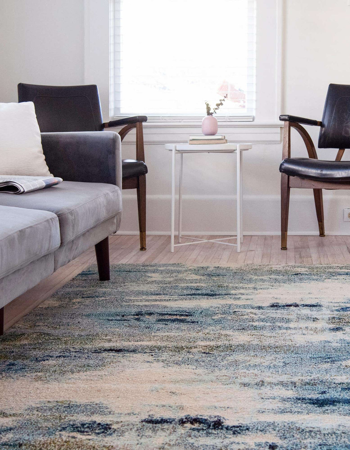 Rechteck Teppich Spectrum in Hellblau von Hadorn™ - Lifestyle Image