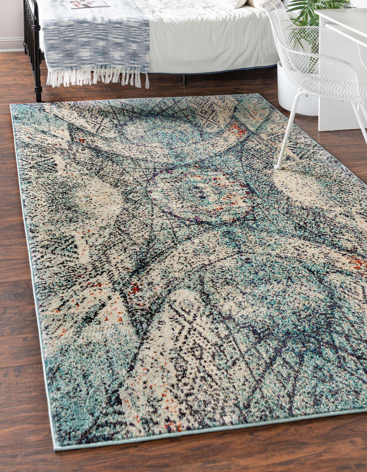 Rechteck Teppich Arte in Blau von Hadorn™ - Lifestyle Image