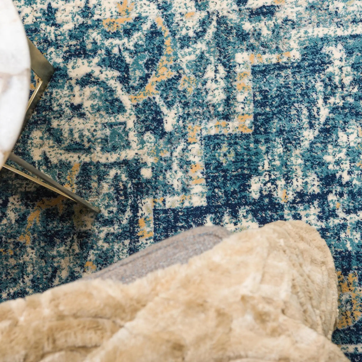 Rechteck Teppich Stockholm in Blau von Hadorn™ - Lifestyle Image