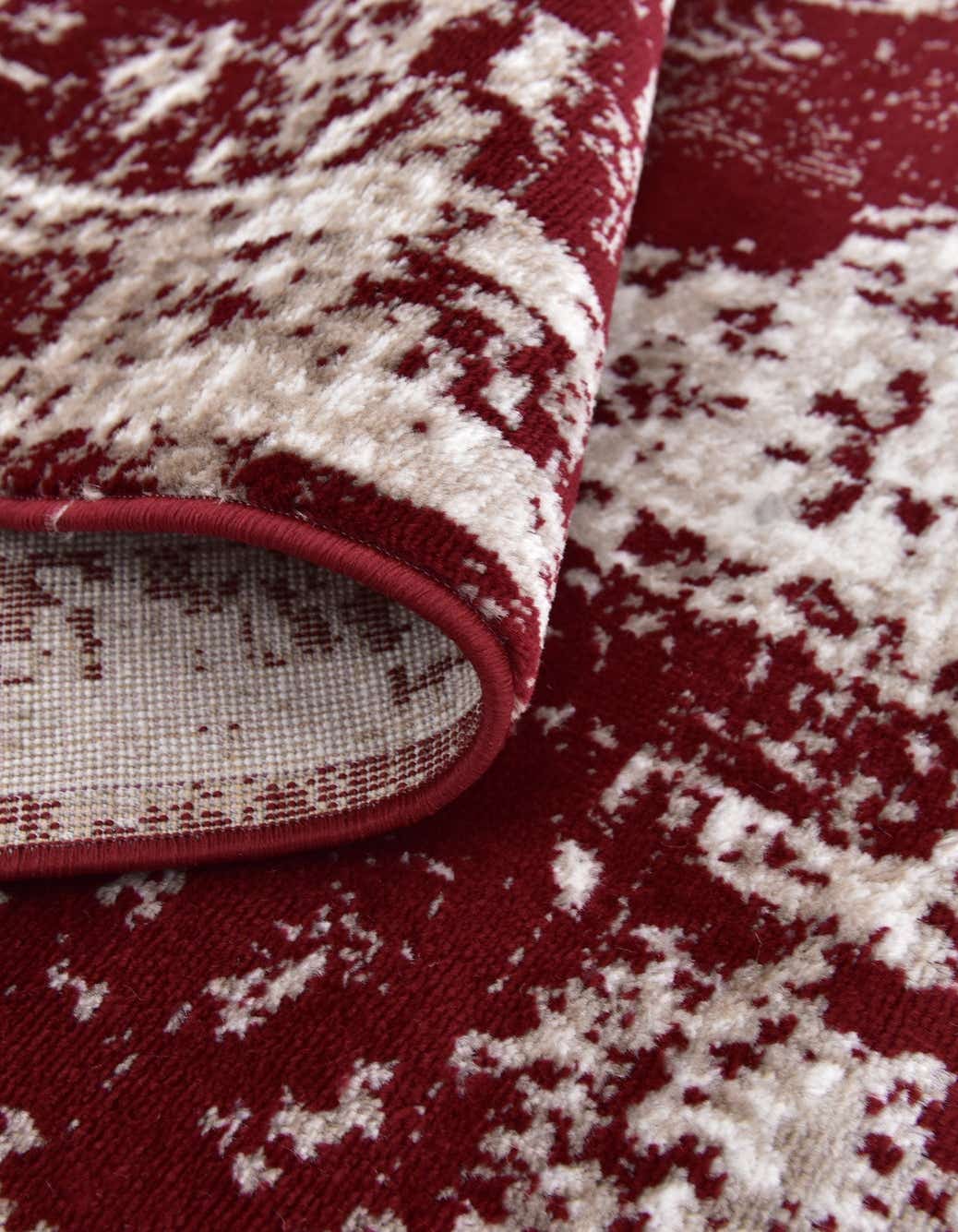 Quadratisch Teppich Monaco in Burgund von Hadorn™ - Lifestyle Image