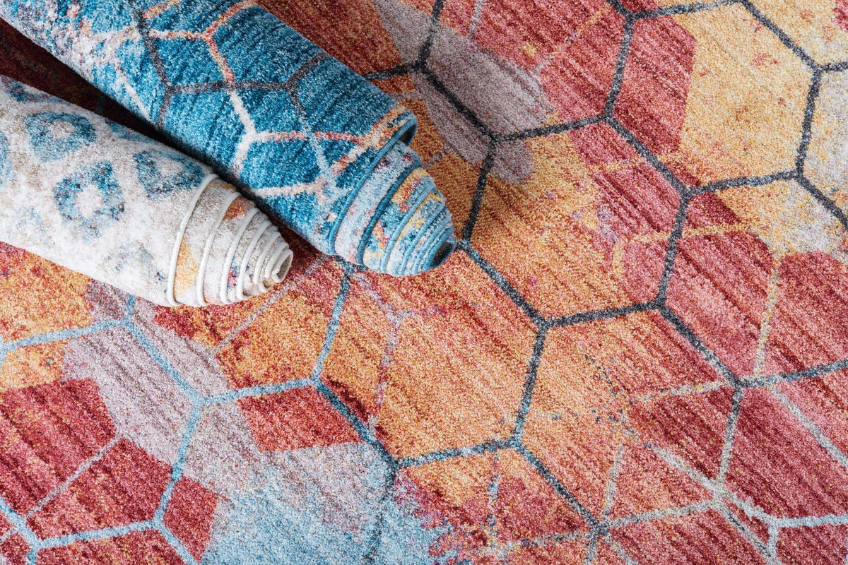 Rechteck Teppich Prism in Rot von Hadorn™ - Lifestyle Image