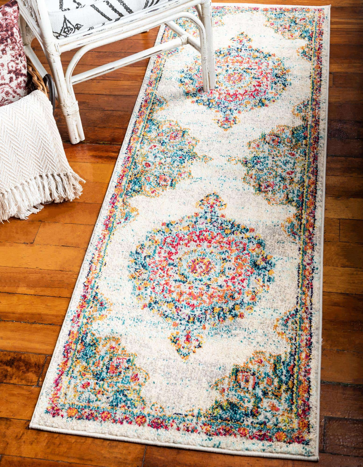 Läufer Teppich Carrington in Beige von Hadorn™ - Lifestyle Image