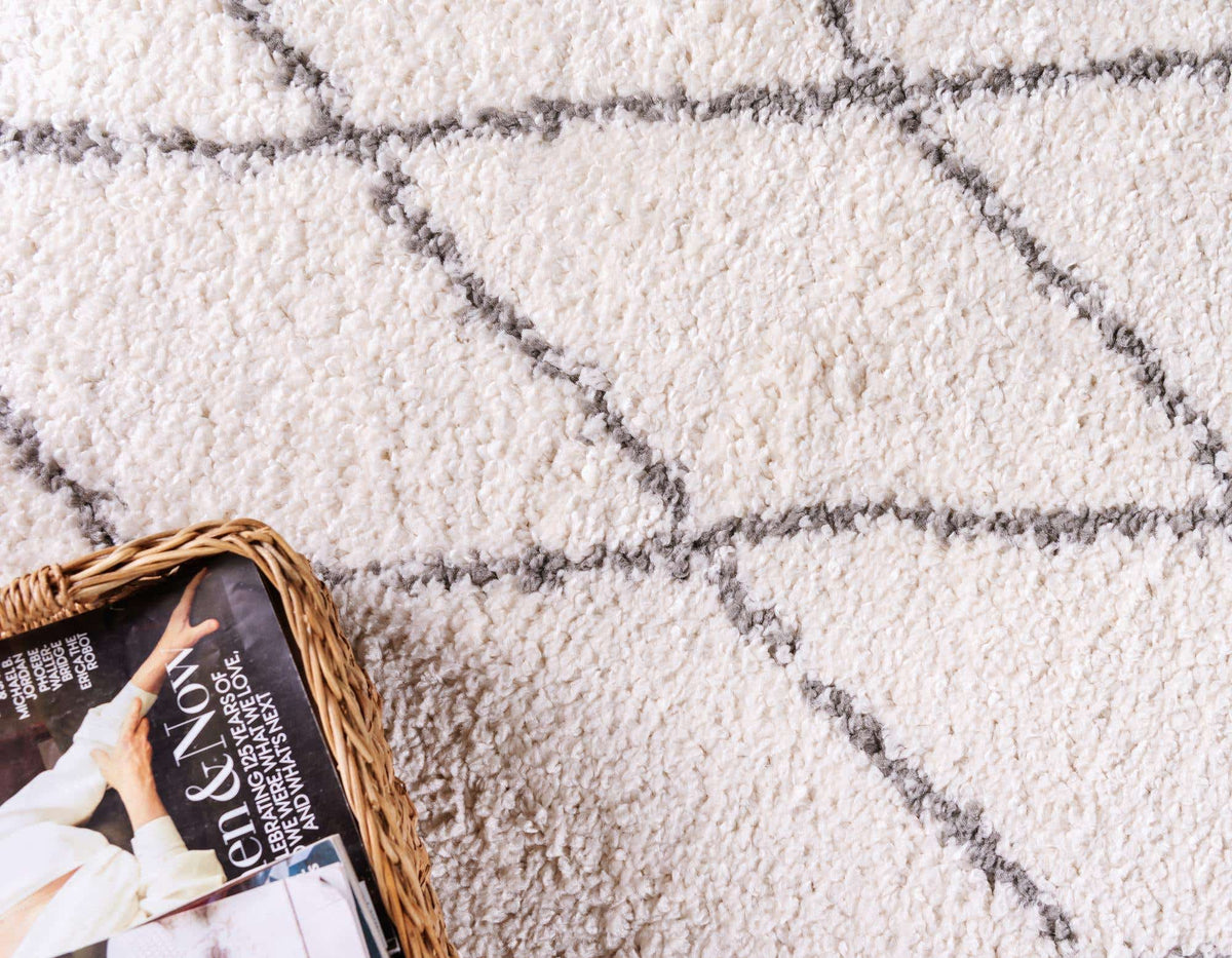 Rund Hochflorteppich Marrakesh Shag in Beige von Hadorn™ - Lifestyle Image