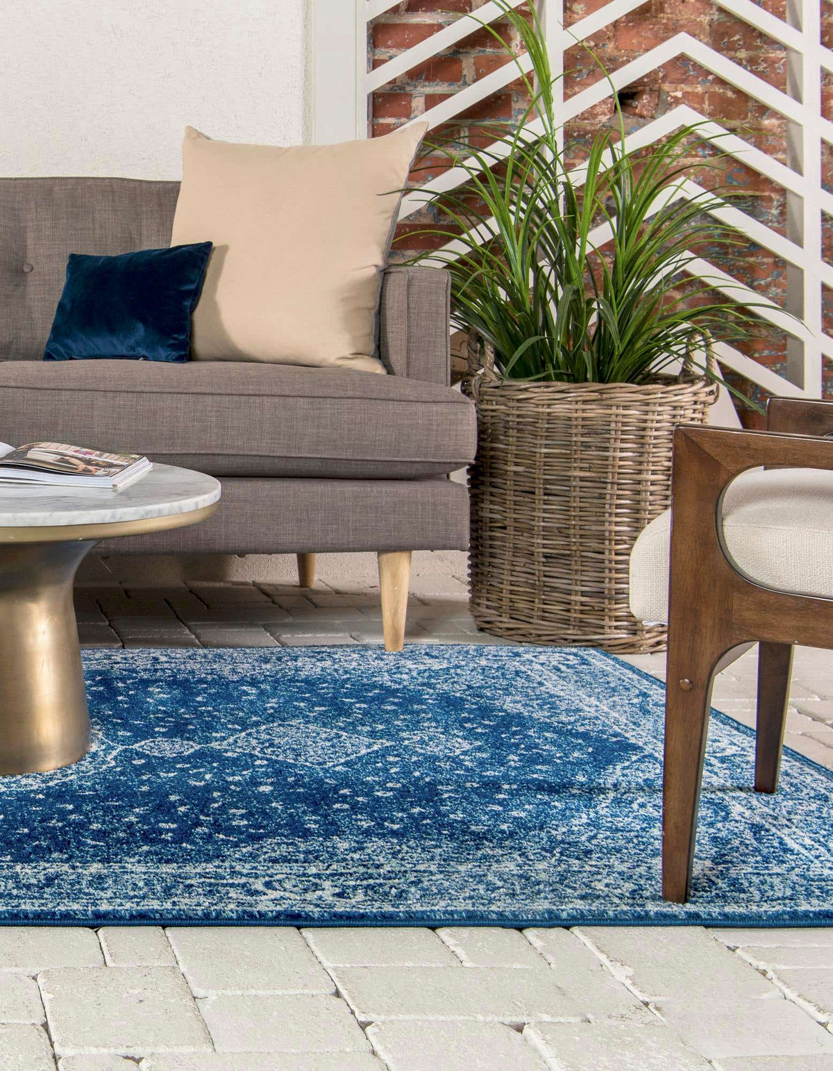 Rechteck Teppich Bexley in Blau von Hadorn™ - Lifestyle Image