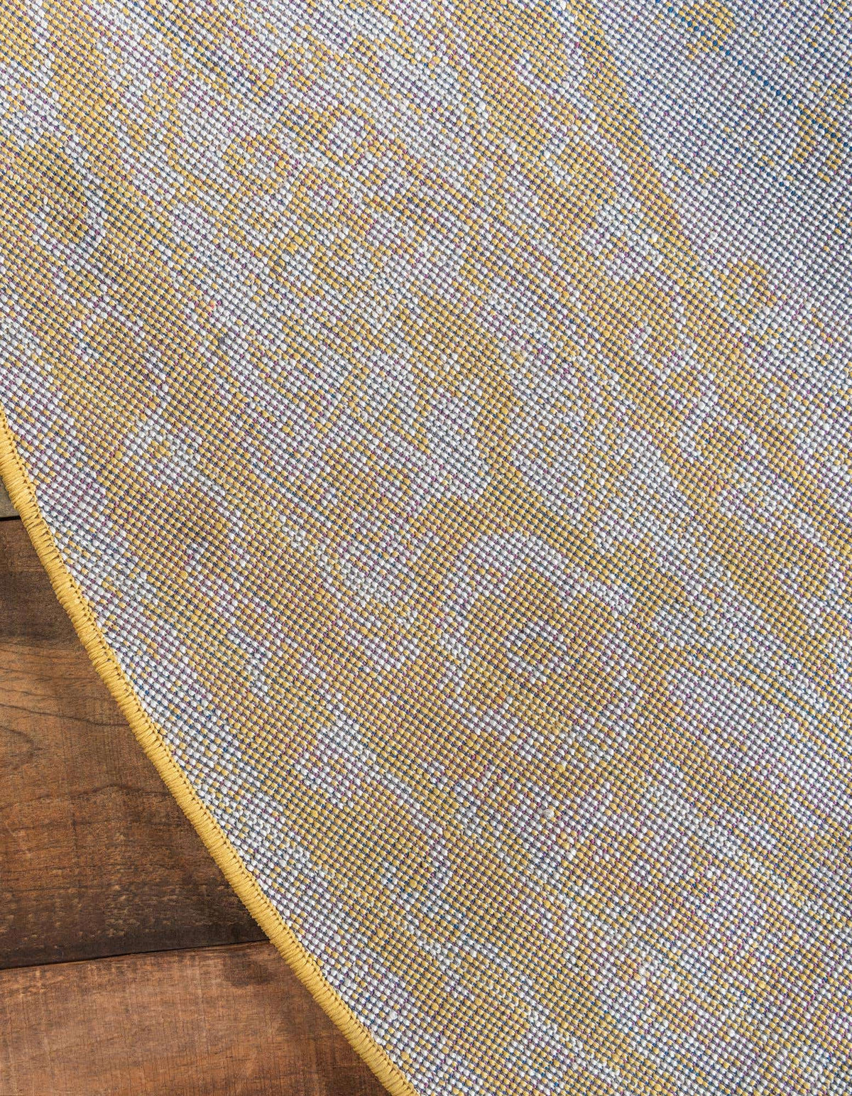 Rund Teppich Bexley in Gelb von Hadorn™ - Lifestyle Image