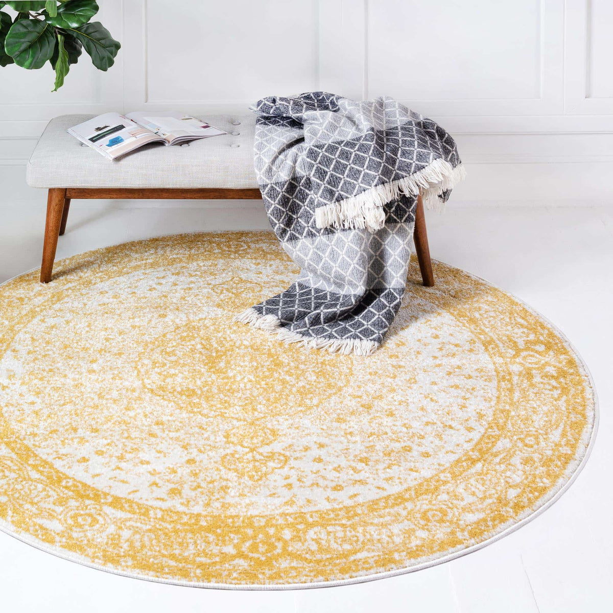 Rund Teppich Bexley in Gelb von Hadorn™ - Lifestyle Image