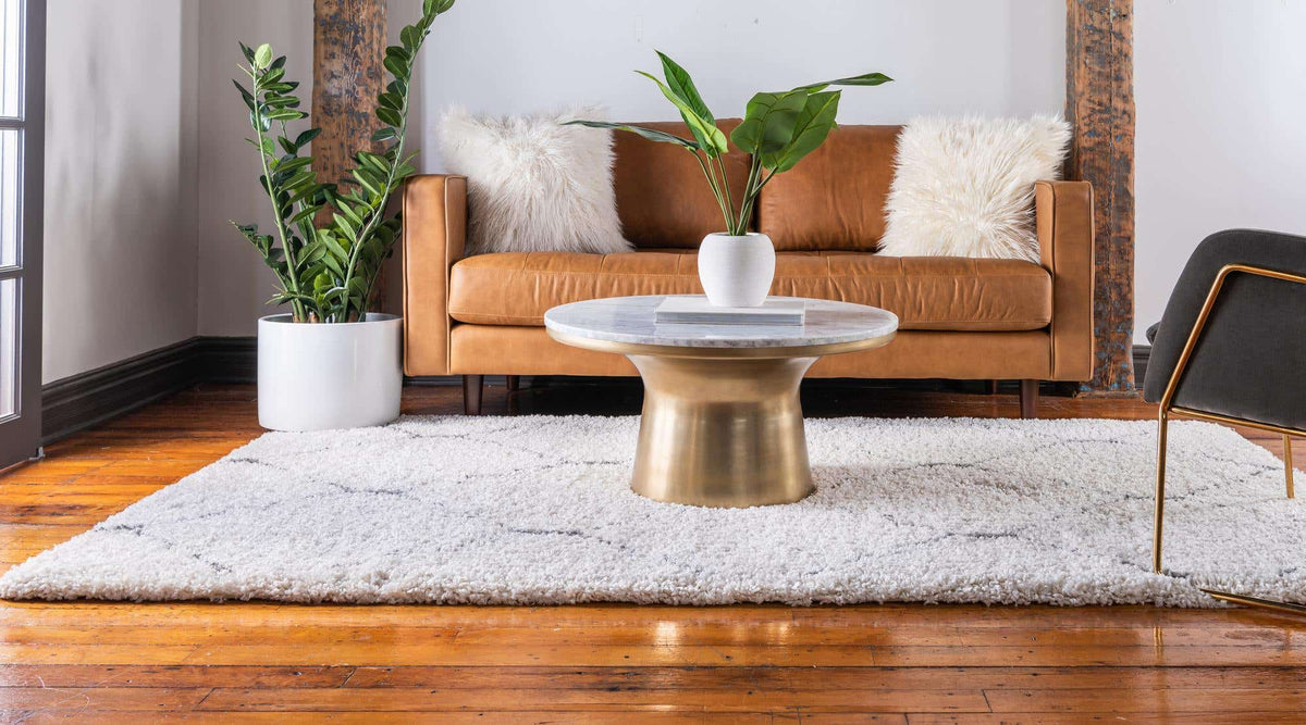 Rechteck Hochflorteppich Marrakesh Shag in Beige von Hadorn™ - Lifestyle Image
