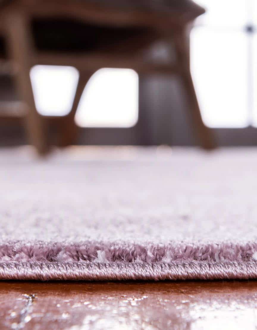 Rund Teppich Legacy in Violett von Hadorn™ - Lifestyle Image