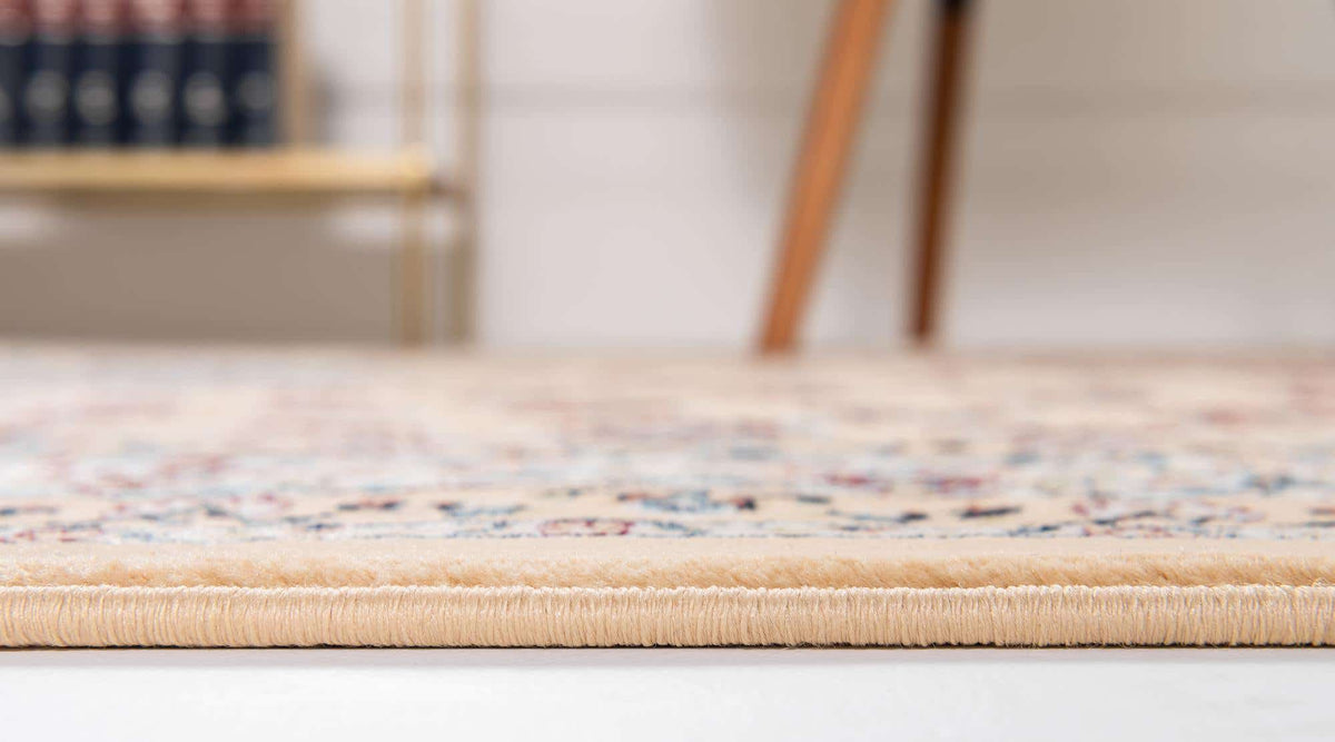 Rund Teppich Nain Design in Beige von Hadorn™ - Lifestyle Image