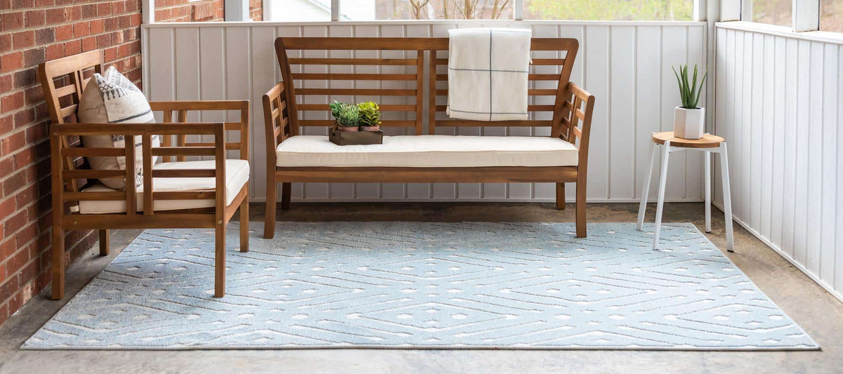 Rechteck Outdoor Teppich Sabrina Soto Outdoor in Hellblau von Hadorn™ - Lifestyle Image