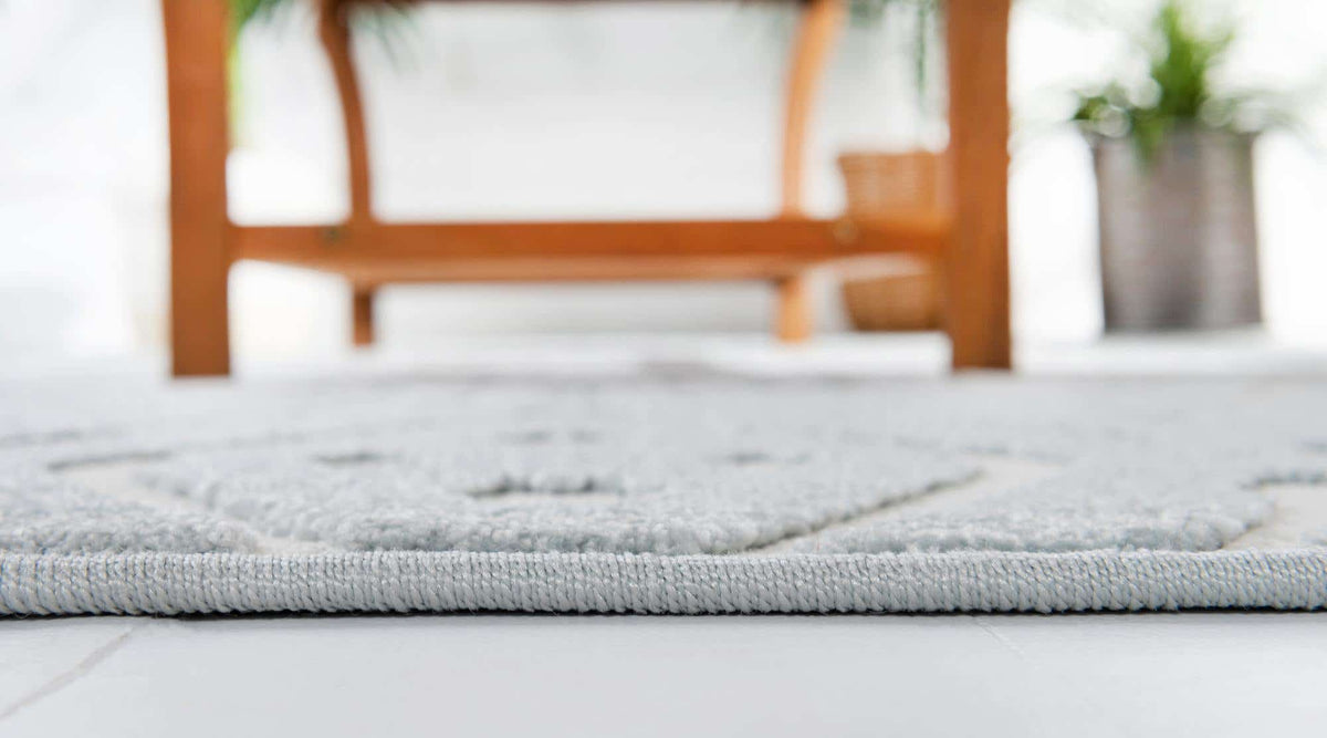 Rechteck Outdoor Teppich Sabrina Soto Outdoor in Hellblau von Hadorn™ - Lifestyle Image