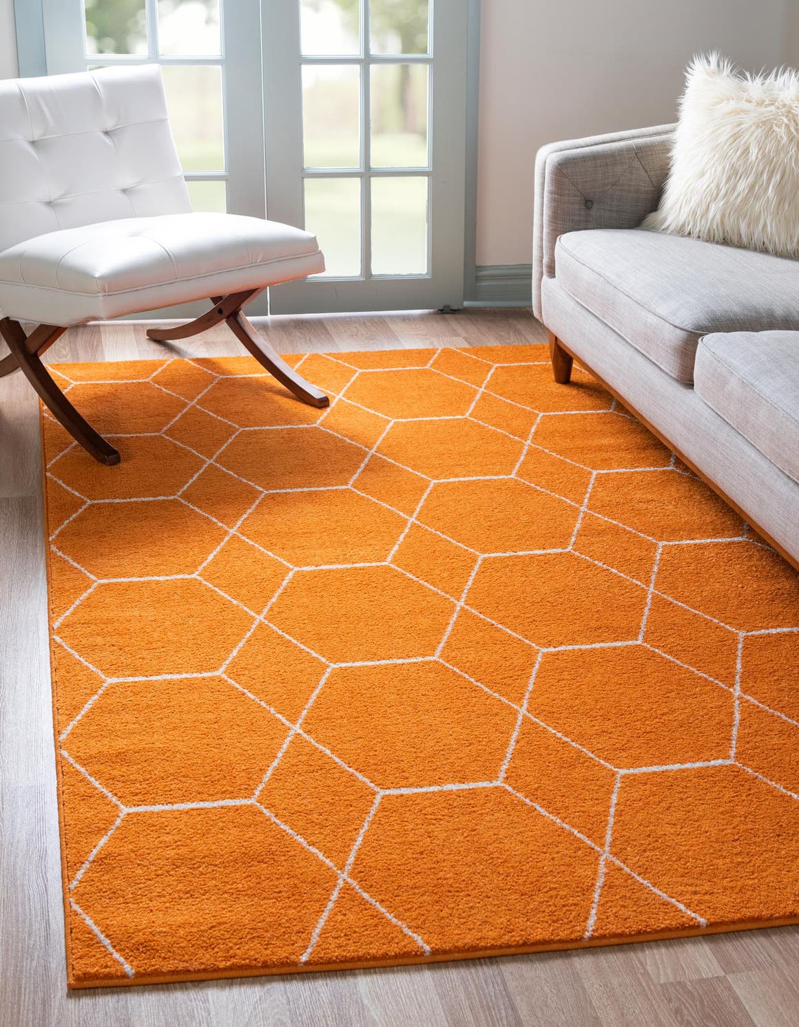 Rechteck Teppich Trellis Frieze in Orange von Hadorn™ - Lifestyle Image
