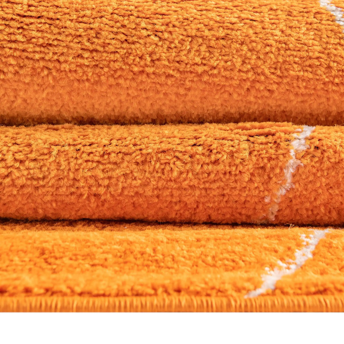 Rechteck Teppich Trellis Frieze in Orange von Hadorn™ - Lifestyle Image