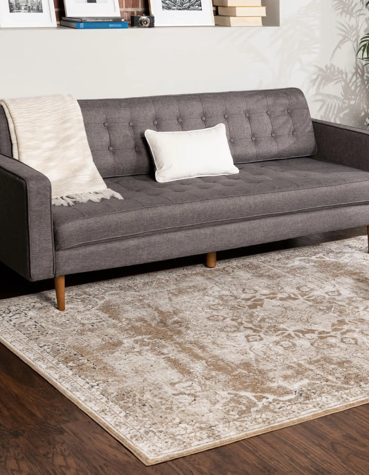 Rechteck Teppich Villa in Khaki von Hadorn™ - Lifestyle Image