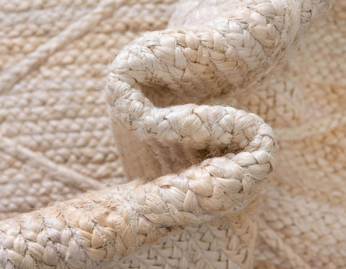 Rechteck Teppich Braided Jute in Beige von Hadorn™ - Lifestyle Image