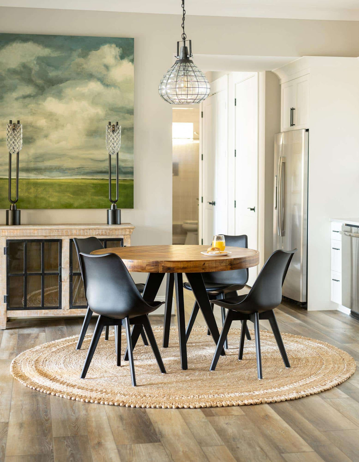 Rund Teppich Braided Jute in Natürlich von Hadorn™ - Lifestyle Image