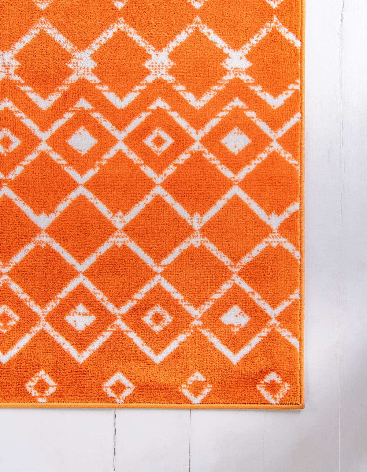 Quadratisch Teppich Kasbah Trellis in Orange von Hadorn™ - Lifestyle Image