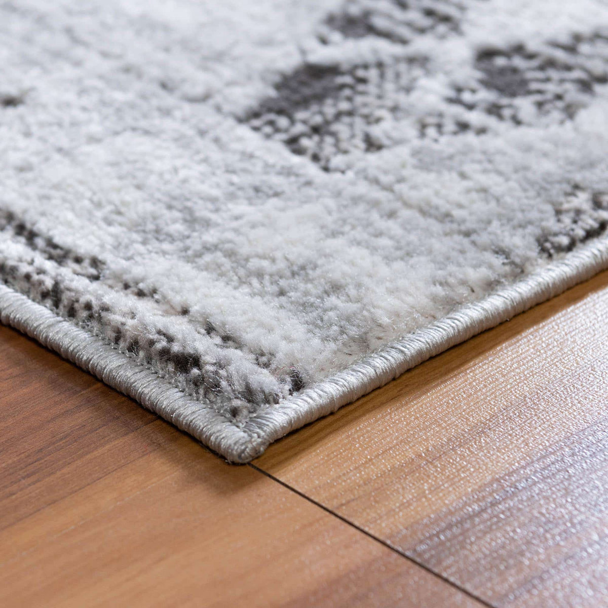 Rechteck Teppich Leipzig in Grau von Hadorn™ - Lifestyle Image