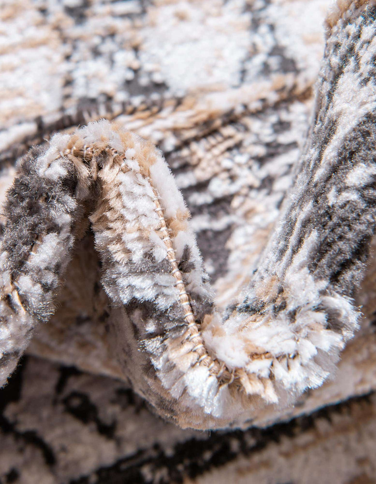 Rund Teppich Leipzig in Beige von Hadorn™ - Lifestyle Image
