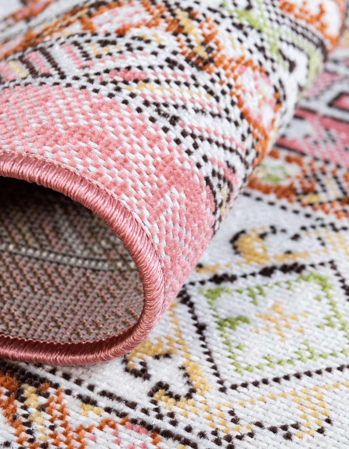 Rechteck Teppich Aarhus in Rosa von Hadorn™ - Lifestyle Image
