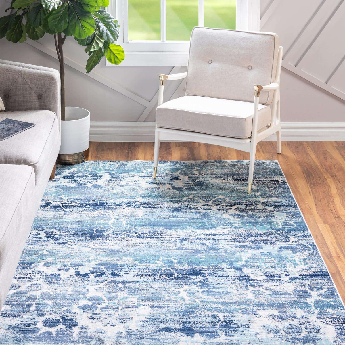 Rechteck Teppich Budapest in Blau von Hadorn™ - Lifestyle Image