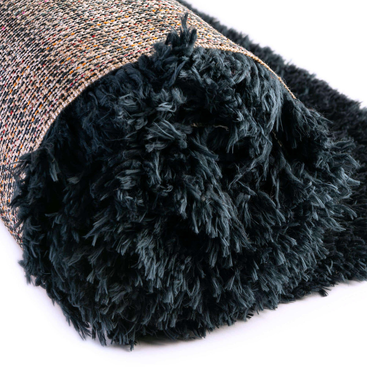 Rund Hochflorteppich Infinity Shag in Cobalt von Hadorn™ - Lifestyle Image