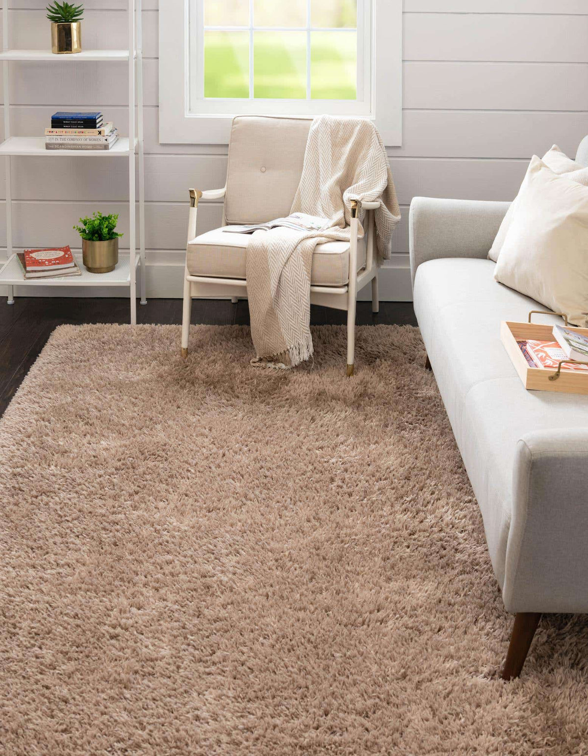 Rechteck Hochflorteppich Infinity Shag in Grau von Hadorn™ - Lifestyle Image