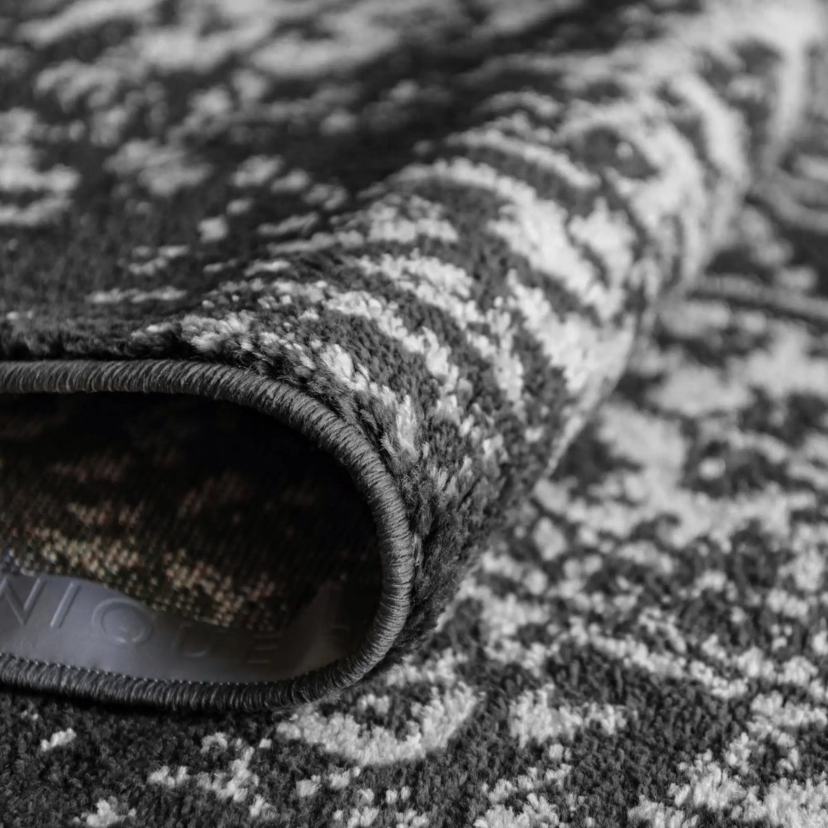 Rechteck Teppich Arlington in Dunkelgrau von Hadorn™ - Lifestyle Image