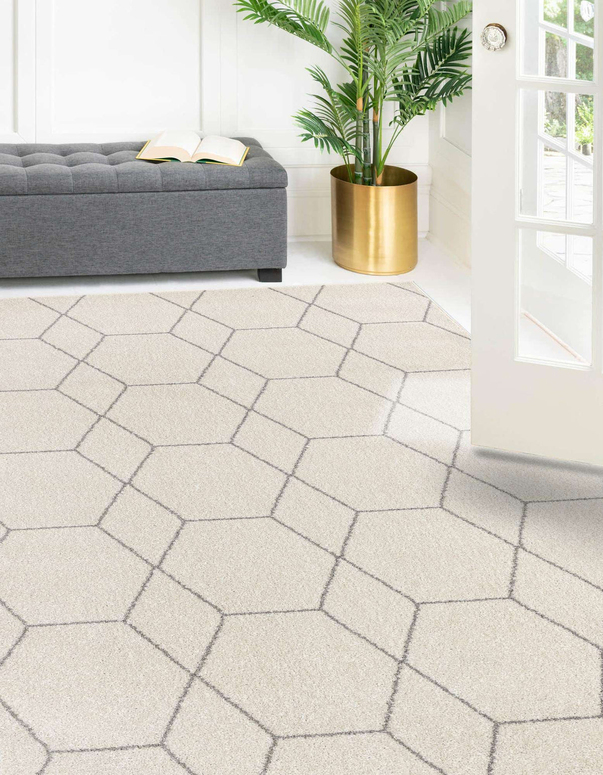 Rechteck Teppich Trellis Frieze in Elfenbein von Hadorn™ - Lifestyle Image