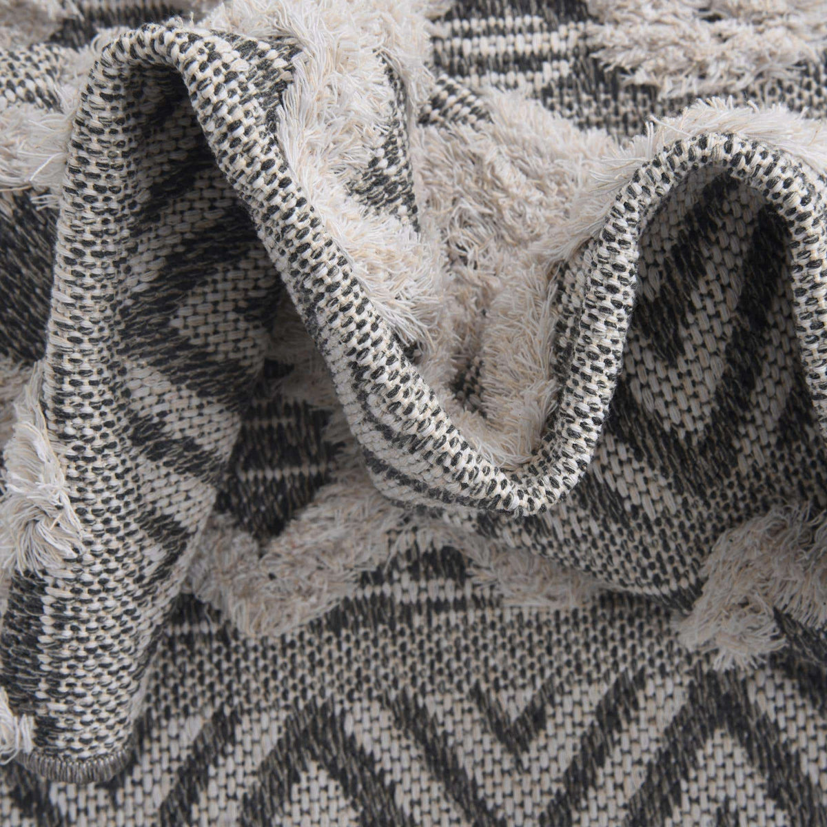 Rechteck Teppich Sabrina Soto Casa in Grau von Hadorn™ - Lifestyle Image
