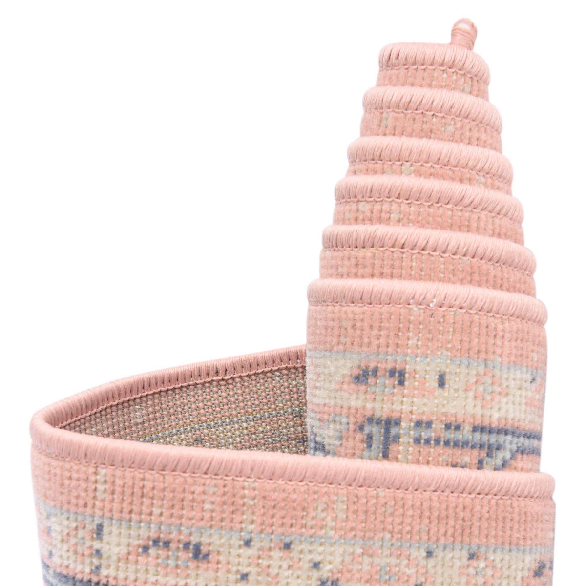 Rechteck Teppich Whitney in Powder Rosa von Hadorn™ - Lifestyle Image