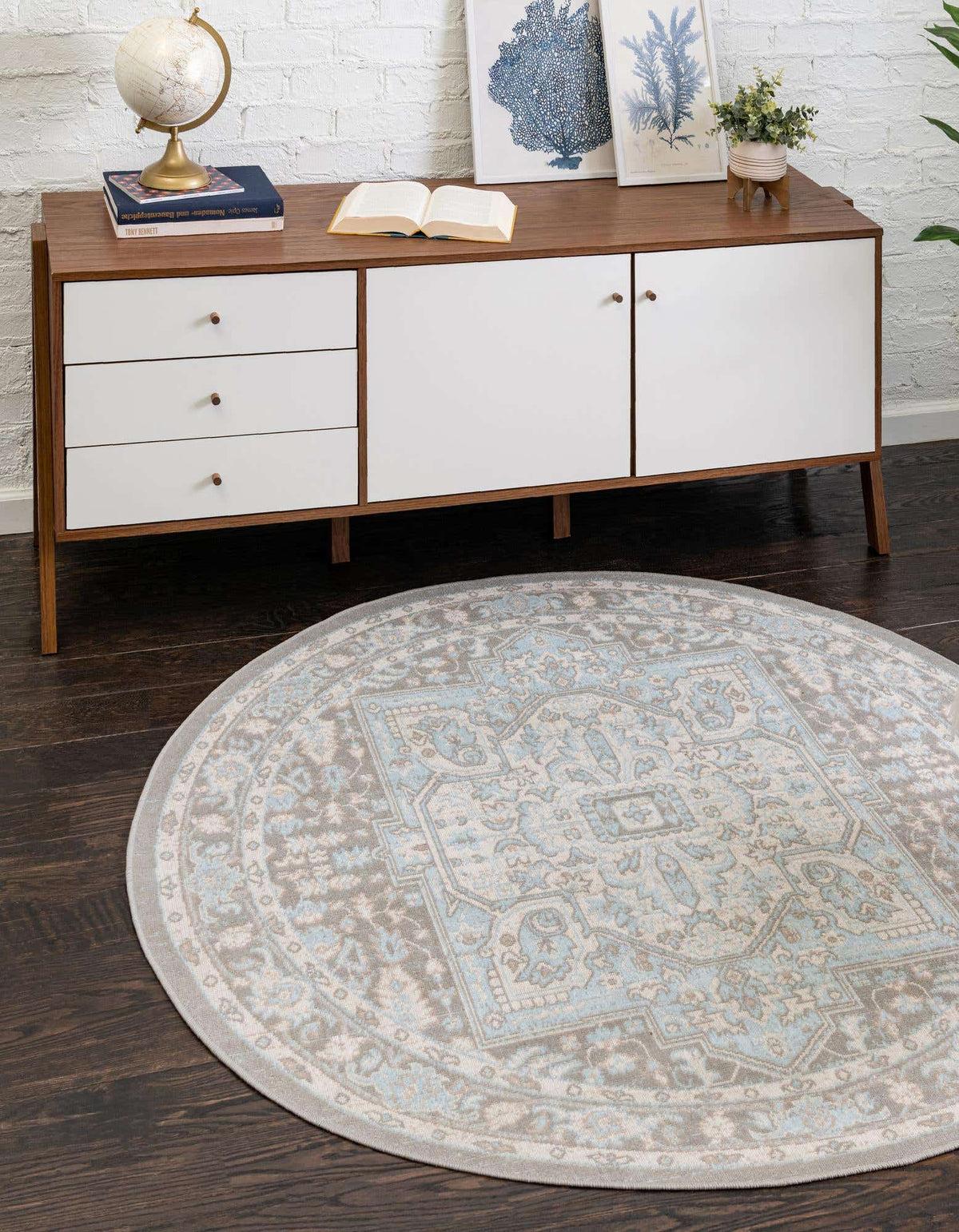 Rund Teppich Whitney in Grau von Hadorn™ - Lifestyle Image