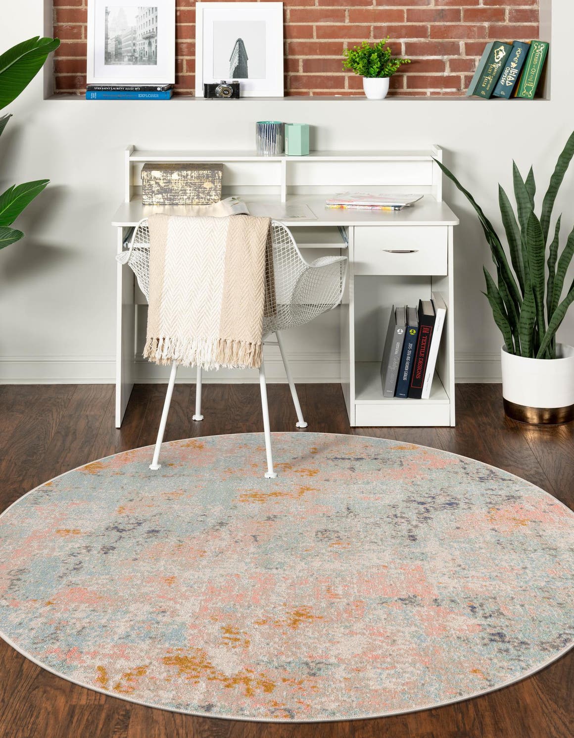 Rund Teppich Lotus in Mehrfarbig von Hadorn™ - Lifestyle Image