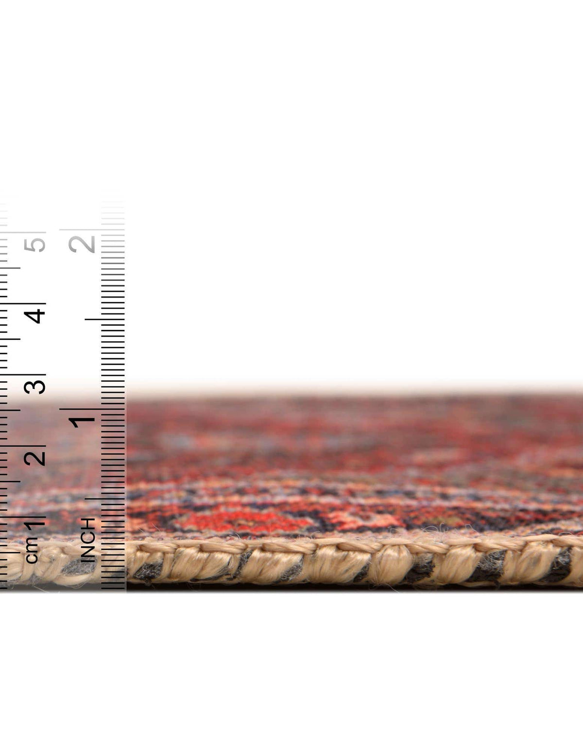 Quadratisch Teppich Timeless in Rot von Hadorn™ - Lifestyle Image