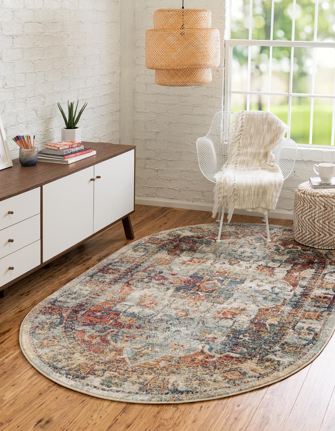 Oval Teppich Isabella in Elfenbein von Hadorn™ - Lifestyle Image