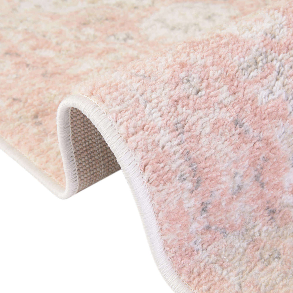 Rechteck Teppich Madeline Vintage in Rosa von Hadorn™ - Lifestyle Image