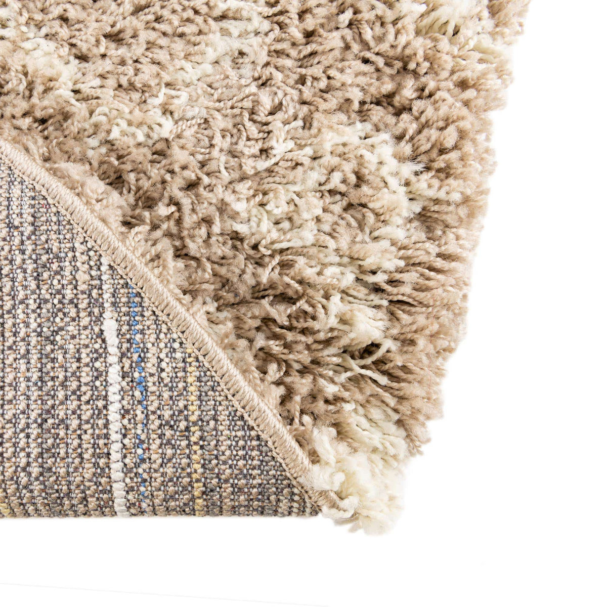 Rund Hochflorteppich Moroccan Trellis Shag in Hellbraun von Hadorn™ - Lifestyle Image